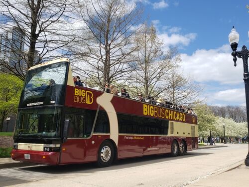 Aktueller Firmenfall über Anwendung von Steuerkabeln im Stadtbus